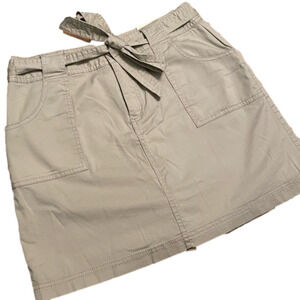 NWT St. John’s Bay Khaki Belted Skort Size 6